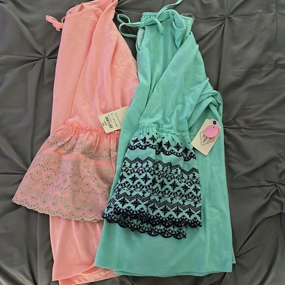 St. John's Bay Tops - NWT bundle of 2 St. John’s Bay shirts with flair sleeves green and peach size L
